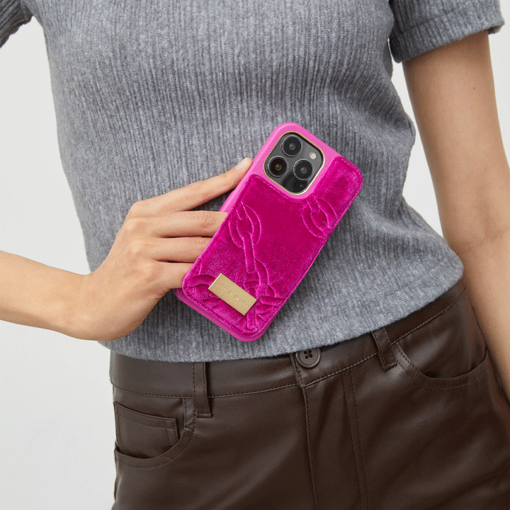 Ideal of Sweden Atelier Case for iPhone 14 Pro Max - Velour Hyper Pink